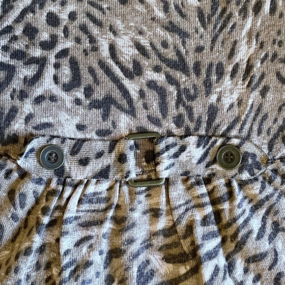 Leopard print mock neck short sleeve knit sweater - Picture 5 of 11
